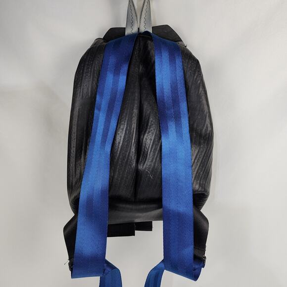 Recycle Revolution Backpack Seatbelt Buckle Tire Illinois license plate top Vtg main image 7